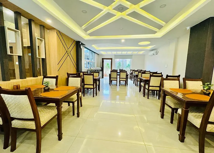 Bayberry - Near Tribhuvan International Airport ホテル カトマンズ