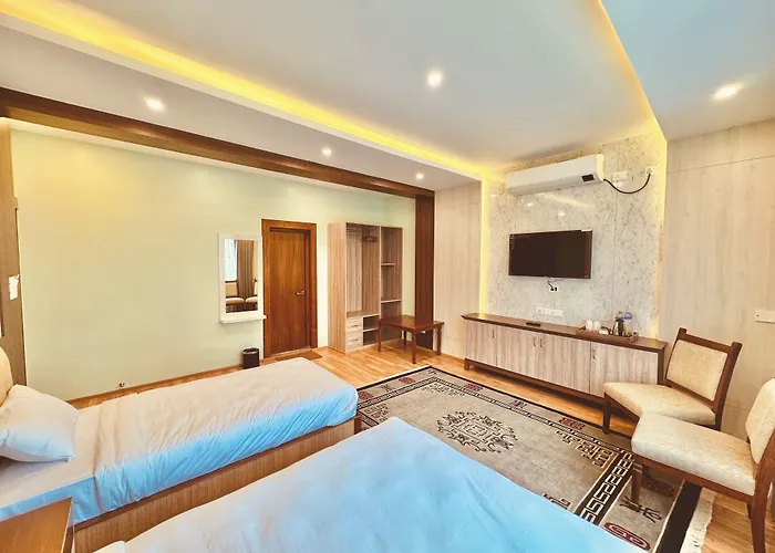 Bayberry - Near Tribhuvan International Airport 4* カトマンズ